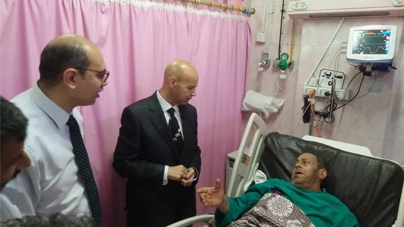 وكيل وزارة الصحة يتابع منافذ تقديم الخدمة الطبية بالزقازيق