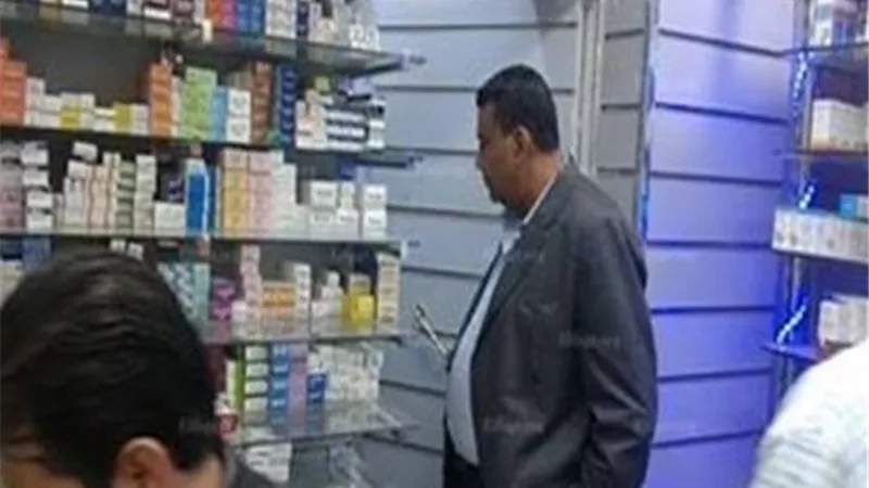 منشطات جنسية مهربة ومستحضرات تجميل مقلدة بالوادي الجديد