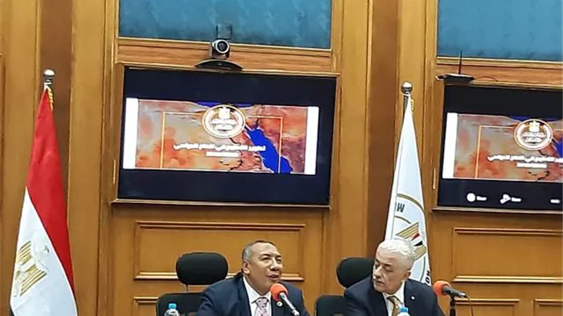 بالصور .. المجلس الاعلي للامناء والاباء والمعلمين يعلن تأييده ومساندته لمنظومة الثانوية الجديدة