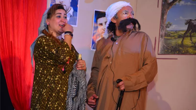 بالصور.. افتتاح مسرحية 