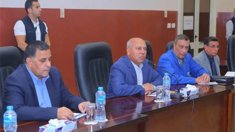 وزير النقل: تطوير السكه الحديد يبدأ من الورش والعمل على مدار الساعة
