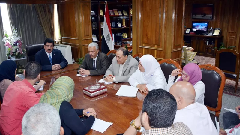 مرزوق: تطوير المراكز التكنولوجية لرفع كفاءة الجهاز الادارى بالقليوبية