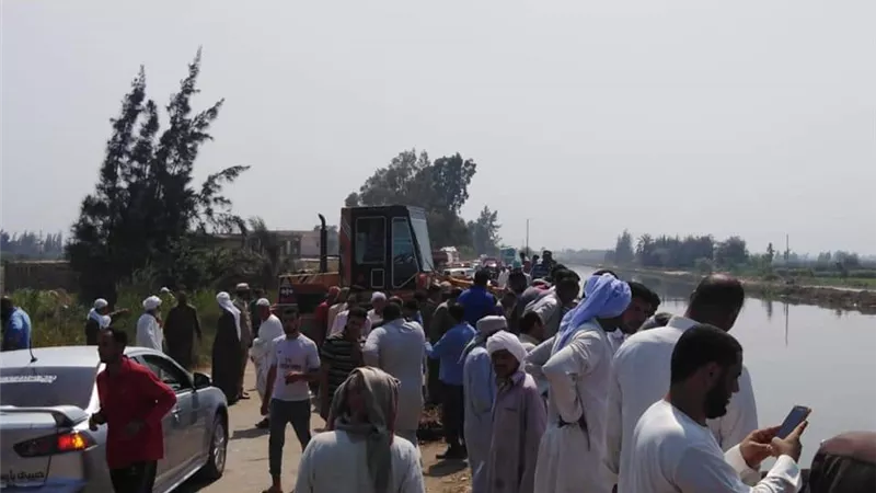 اصابة 22 شخص فى حادث تصادم نقل مع ميكروباص بالبحيرة