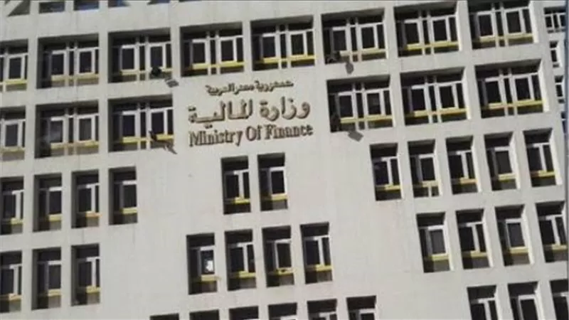 11 يوليو بدء تلقي العطاءات الفنية الخاصة بانشاء ميناء اكتوبر الجاف