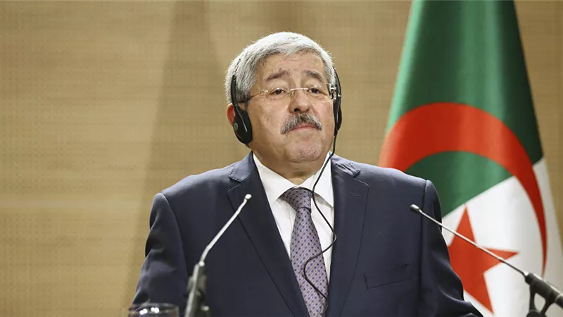 رئيس وزراء الجزائر السابق أمام القضاء