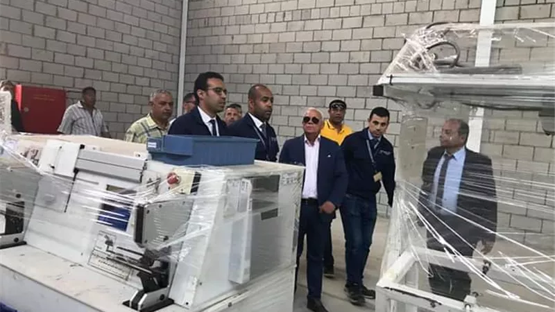 محافظ بورسعيد يتفقد مشروعات المنطقة الصناعية و الشباب و كوبرى الرسوة.. صــــــور