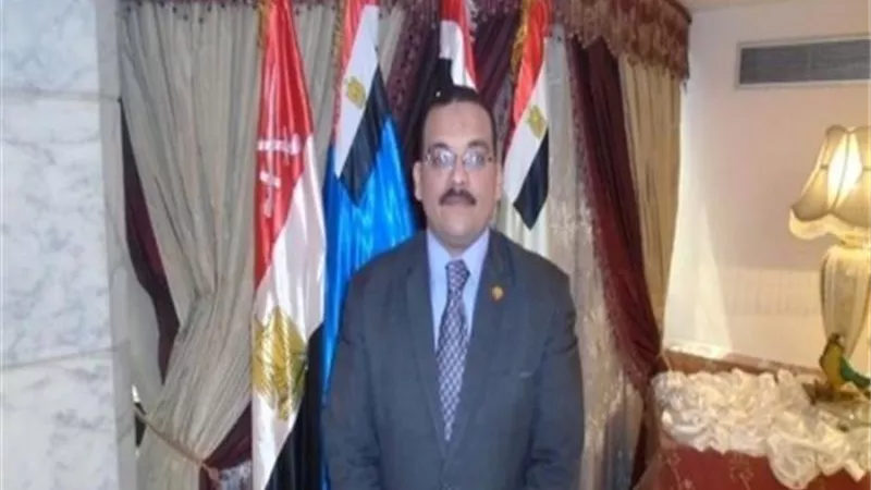 غدا وزيره البيئة تبحث مع نقيب العاملين بالنظافه تشغيل المصانع بالوقود البديل