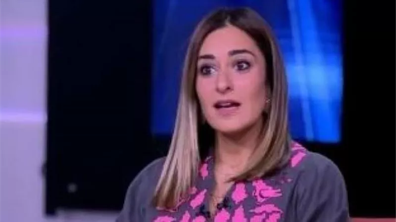 امينة خليل تكشف لشريف عامر عن مشهد مؤثر لها فى 