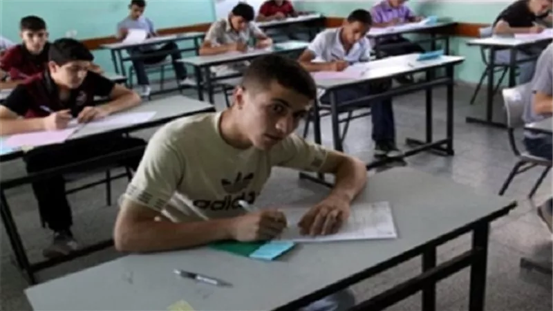 معلمو الانجليزى: الاختبار فى مستوى الطالب المتوسط