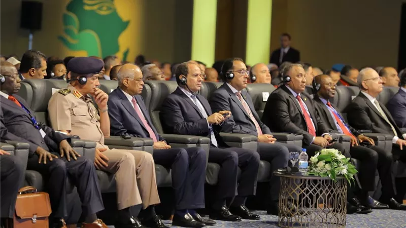 بدء الجلسة الافتتاحية للمنتدى الافريقي الاول لمكافحة الفساد بحضور الرئيس السيسي