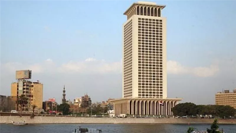 مصر تدين استهداف ميليشيات الحوثي لمطار أبها الدولي