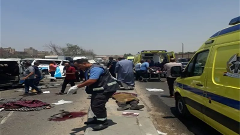 محافظ القاهرة يتفقد مصابي حادث طريق الاوتوستراد