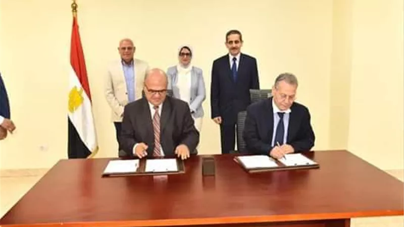 الصحة تستعين بجامعة القناة لتشغيل منظومة التأمين الصحي ببورسعيد
