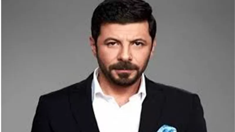 إياد نصار : 