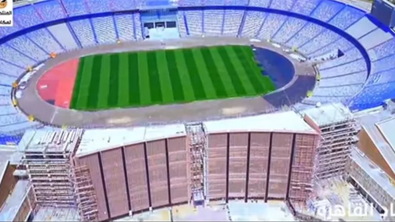 بالصور والفيديو.. استادات مصر تستعد لانطلاق بطولة الأمم الافريقية 2019