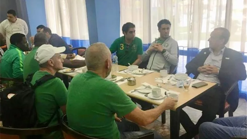 منتخب نيجيريا ينفي شكواه ضد شيحة ويشيد بحفاوة الإستقبال بالإسماعيلية