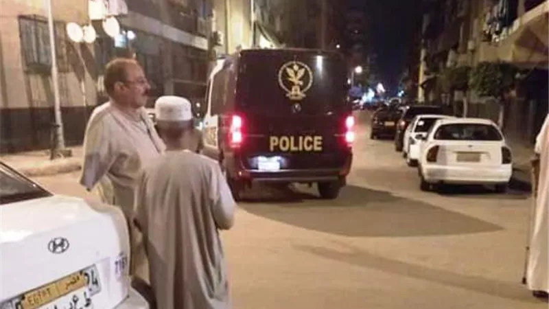 بلاغ سلبى بوجود جسم غريب بكرتونة ببورفؤاد.. صور