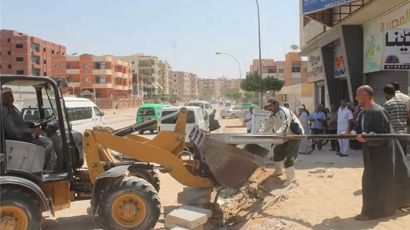 جهاز السادات يشُن عدة حملات لإزالة التعديات والإشغالات بالمدينة..صور