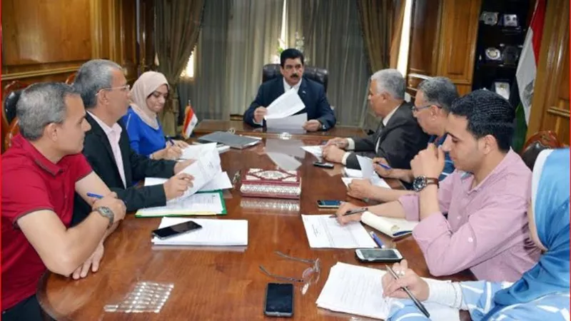 مرزوق يتابع تنفيذ خطة المشروعات الخدمية والاستثمارية للقليوبية