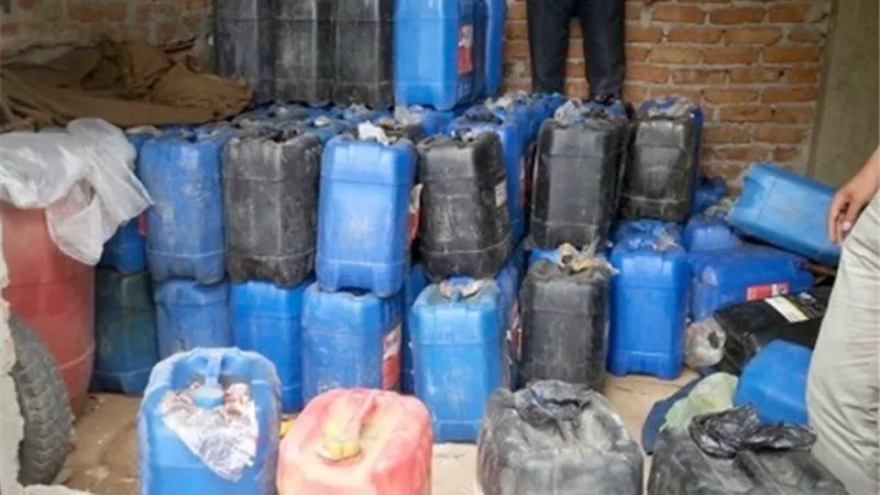 ضبط 14 الف لتر بنزين 80 قبل بيعها فى السوق السوداء ببيلا