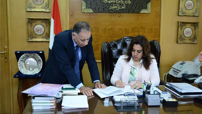 محافظ دمياط تعتمد درجات القبول بالتعليم الفني