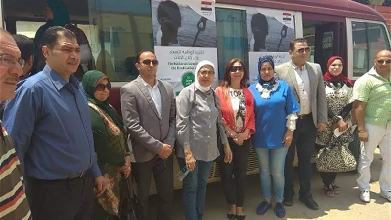 بالصور.. إعلام بورسعيد يشارك في قوافل التوعية للقضاء على ختان الاناث