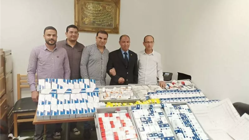 احباط محاولة أدوية بشرية بقيمة ٩ مليون جنية من تركيا