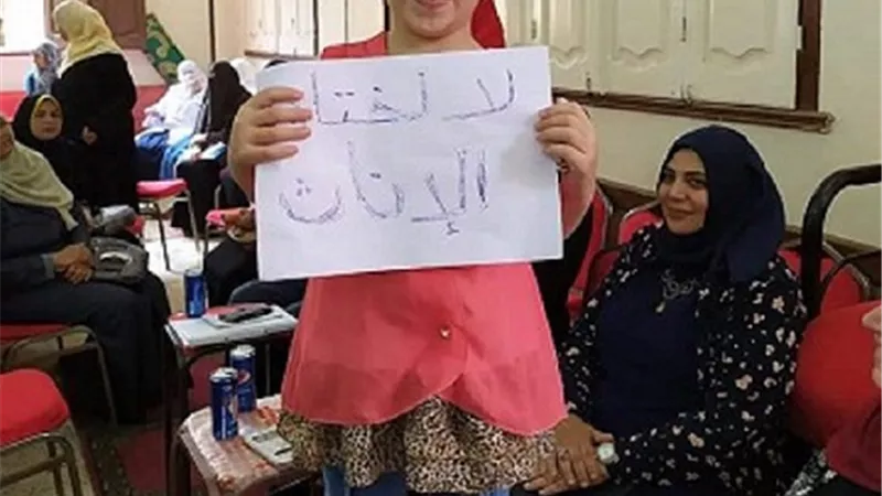 بالصور.. قومى المرأة ينظم قافلة توعية بمخاطر الختان بالقنايات