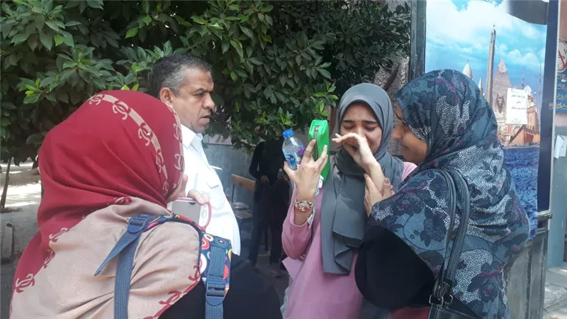 طلاب الثانوية العامة يشكون من طول اسئلة الاستاتيكا