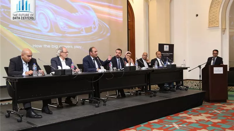 3 مليارات جنيه استثمارات جديدة في بناء مراكز البيانات العملاقة