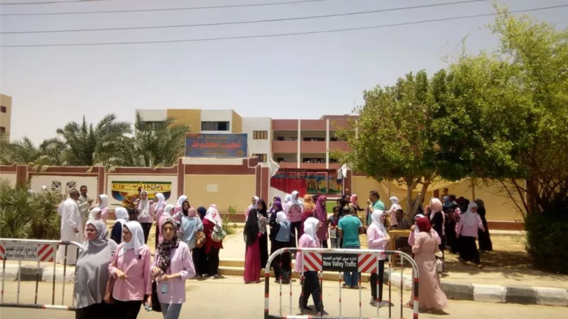 تباين آراء طلاب القسم العلمي في الوادي الجديد حول امتحان الاستاتيكا