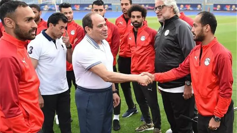 متحدث البرلمان : زيارة السيسى للمنتخب الوطنى ألهبت مشاعر لاعبى الفريق والجماهير المصرية