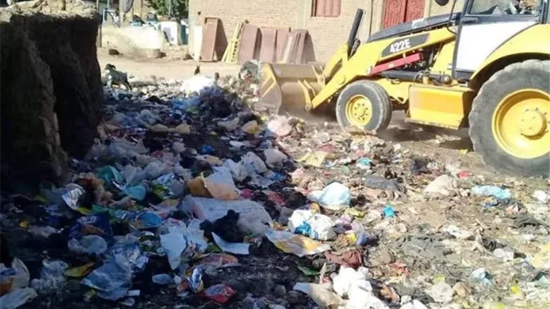 محافظة سوهاج: رفع 512 طن مخلفات وقمامة خلال 10 أيام ..صور