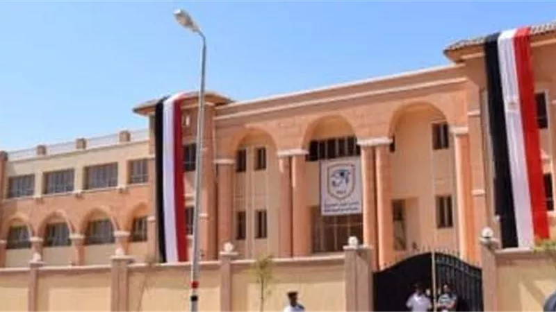 فتح باب القبول والتحويلات للطلاب الجدد بمدارس النيل المصرية بالأقصر