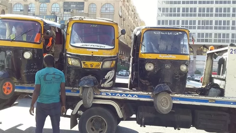 رئيس الجهاز: الضرب بيد من حديد على أي مخالف بمدينة 6 أكتوبر..صور