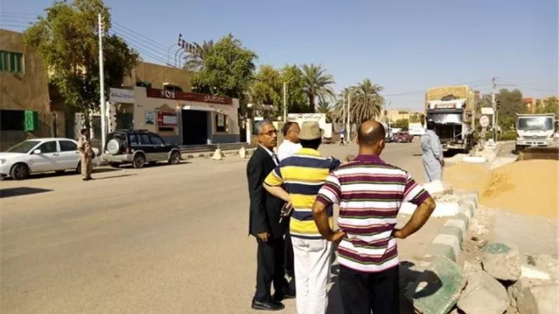 فتح طريق قسم شرطة الداخلة كمتنفس جديد للحركة المرورية بالوادى الجديد
