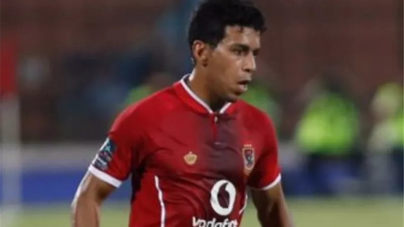مفاجأة.. نجم الاهلي يطلب رسمياً الرحيل في الموسم الجديد