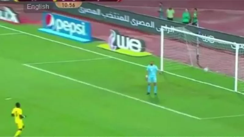 قذيفة مروان محسن تعلن الهدف الاول لمصر فى شباك غينيا
