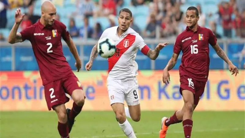 كوبا أمريكا 2019 .. تعادل بيرو وفنزويلا .. وال ( فار ) نجم المباراة