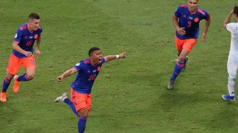كوبا أمريكا 2019.. مارتينيز أفضل لاعب فى مباراة الأرجنتين وكولومبيا