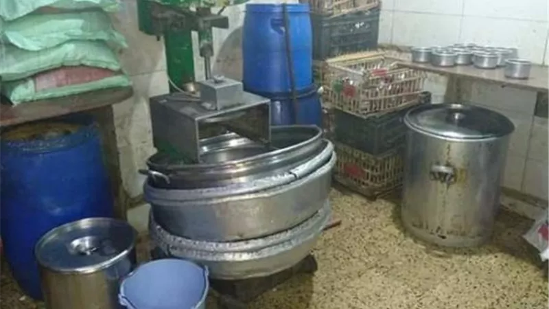 اعدام٢٠ كيلو اغذيه تالقه فى حمله باهناسيا