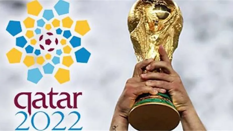 الجماهير الإنجليزية تطالب بسحب تنظيم مونديال 2022 من قطر