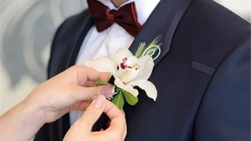 وفاة عريس بعد ساعات قليلة من زفافه . . تزوج فى الـ 50 من عمره