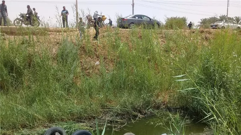 طريق موط الهلاك دائرى منحنيات يفتقر للمطبات الصناعية بالوادى الجديد..صور