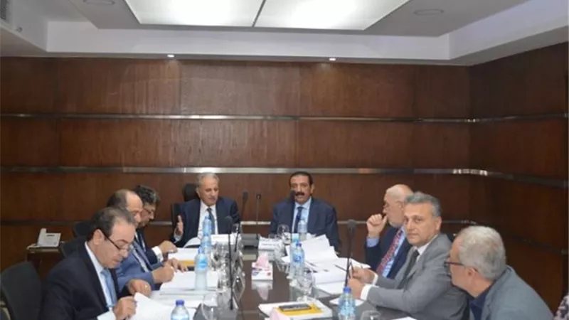 المهندسون العرب يقرون ميثاق مزاولة المهنة بالقاهرة