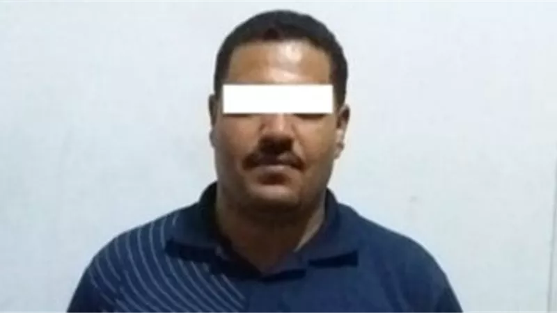 ضبط سائق بسوهاج نصب على المواطنين بزعم توفير فرص عمل لهم