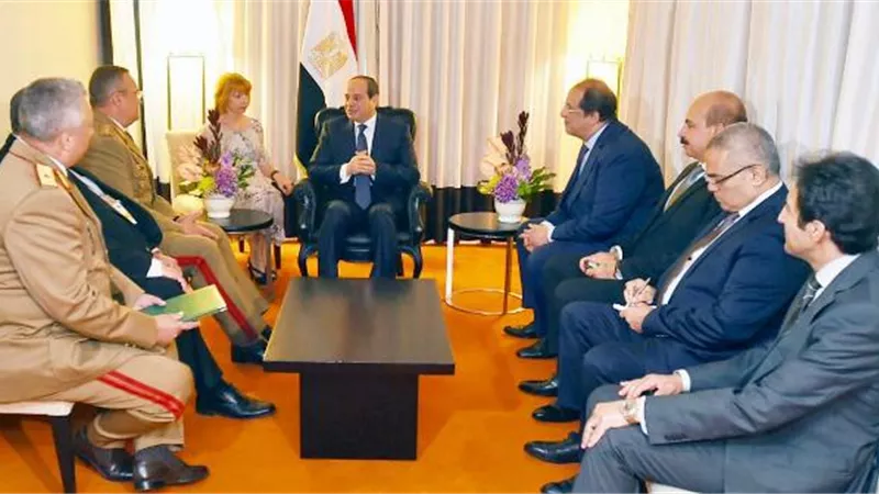 السيسي يبحث مع رئيس أركان القوات المسلحة الرومانية التعاون المشترك