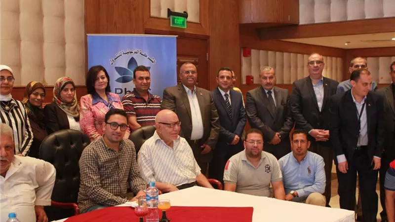جلسة تشاور مجتمعى للشركة الفرعونية لتنمية حقل القطامية للغاز بالمركز الثقافى ببورسعيد