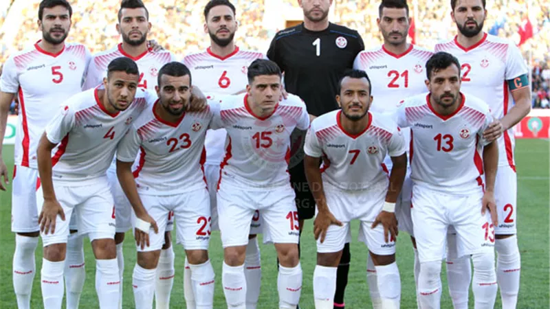جماهير السويس كامل العدد في مباراة تونس وانجولا