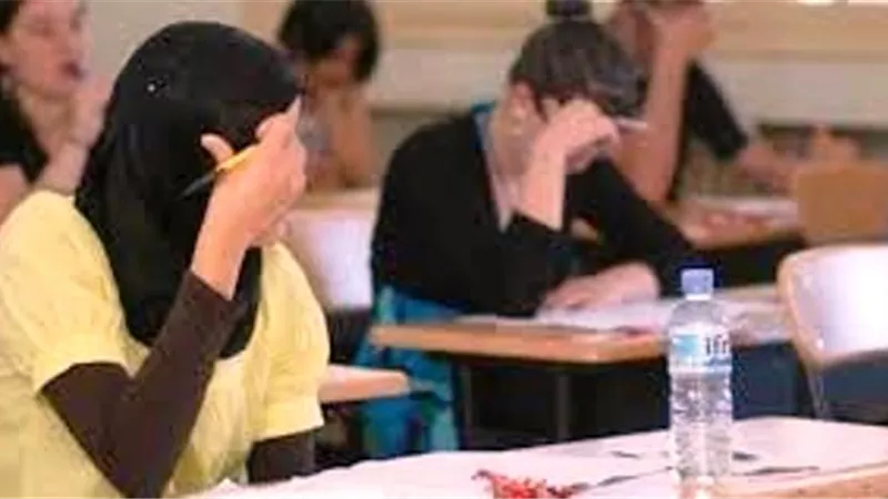 إصابة طالبتين بإغماء ونزيف اثناء أدائهما امتحان الثانوية بسوهاج